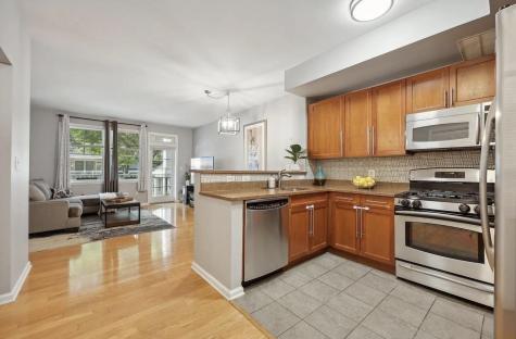 4 Constellation Place Jersey City NJ 07305