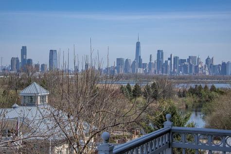 30 Freedom Way Jersey City NJ 07305