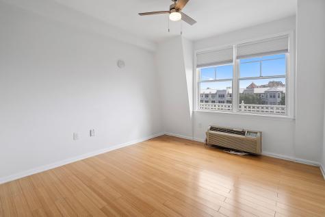 30 Freedom Way Jersey City NJ 07305