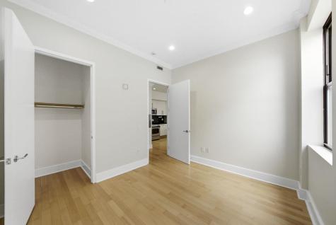 4 Beacon Way Jersey City NJ 07304