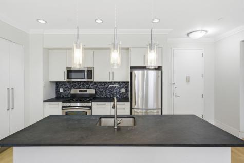 4 Beacon Way Jersey City NJ 07304