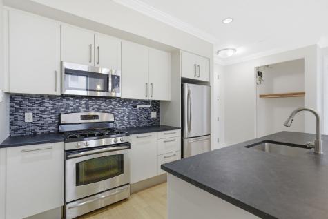 4 Beacon Way Jersey City NJ 07304