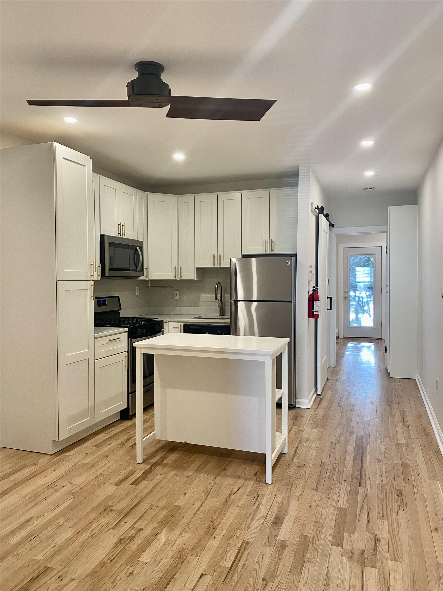 407 2nd Street Jersey City NJ 07302