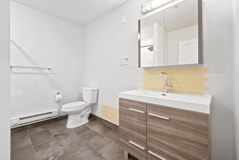 62 69th Street Guttenberg NJ 07093