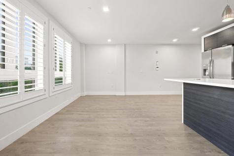 62 69th Street Guttenberg NJ 07093