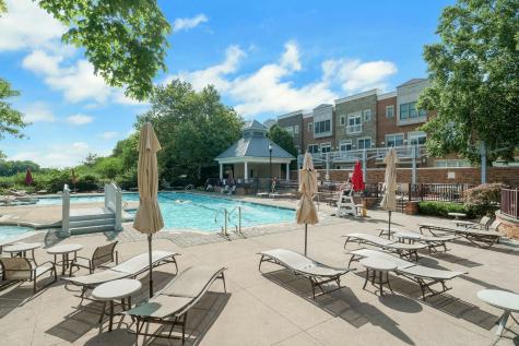 203 Shearwater Court West Jersey City NJ 07305