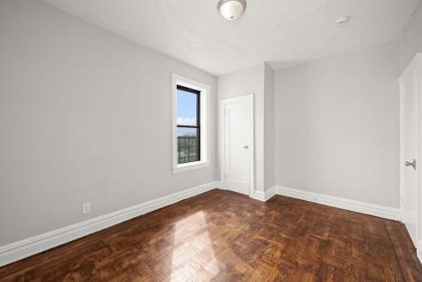 118 Corbin Avenue Jersey City NJ 07306
