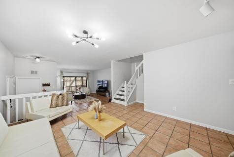 274 Sunset Key Secaucus NJ 07094