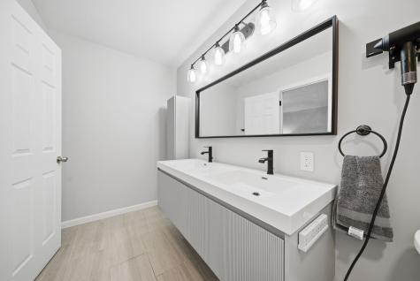 274 Sunset Key Secaucus NJ 07094