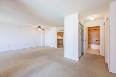 418 Harmon Cove Tower Secaucus NJ 07094
