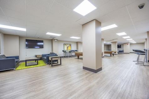 418 Harmon Cove Tower Secaucus NJ 07094