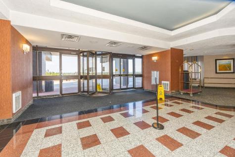 418 Harmon Cove Tower Secaucus NJ 07094