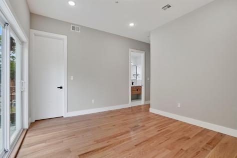 34 Thorne Street Jersey City NJ 07307