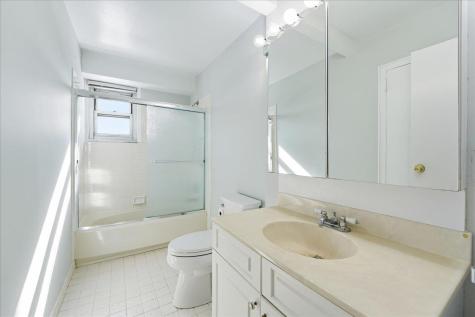 6600 Boulevard East West New York NJ 07093