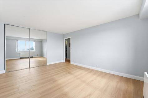 6600 Boulevard East West New York NJ 07093