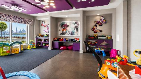 100 Eton Row Weehawken NJ 07086