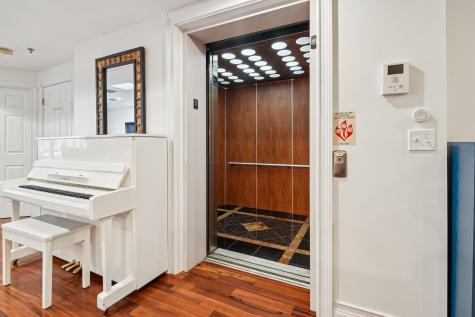 516 Grand Street Hoboken NJ 07030