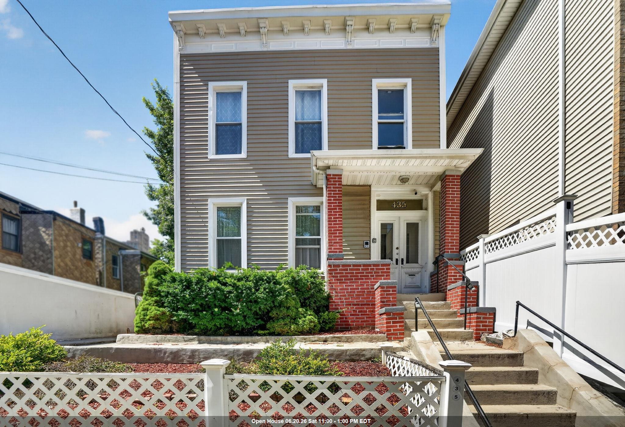 435 Wayne Street Jersey City NJ 07302
