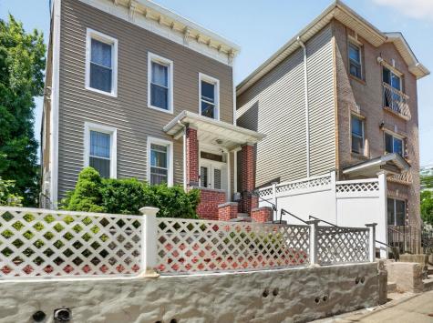 435 Wayne Street Jersey City NJ 07302