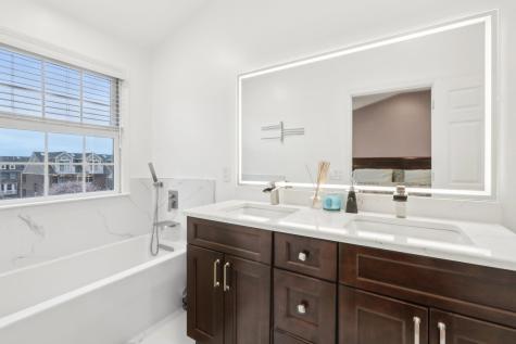 333 Oswego Court West New York NJ 07093