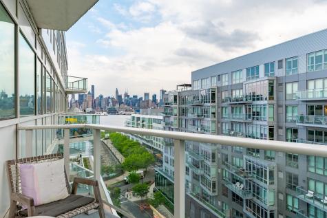 800 Avenue At Port Imperial Weehawken NJ 07086