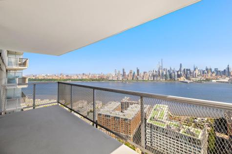 6050 Boulevard East West New York NJ 07093