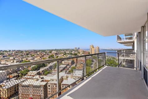 6050 Boulevard East West New York NJ 07093