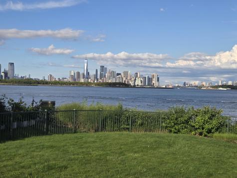 201 Shearwater Court West Jersey City NJ 07305