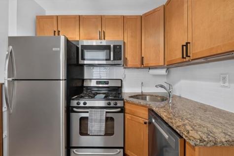 345 7th Street Jersey City NJ 07302