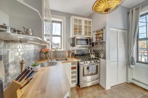 1122 Washington Street Hoboken NJ 07307