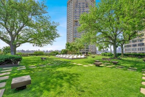 7000 Boulevard East Guttenberg NJ 07093