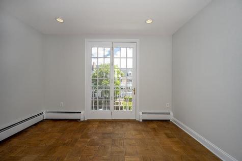 203 Shearwater Court West Jersey City NJ 07305