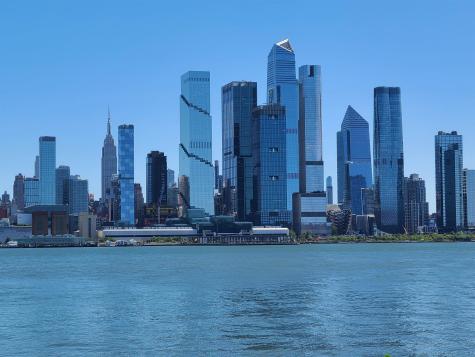 250 Henley Place Weehawken NJ 07086-1101