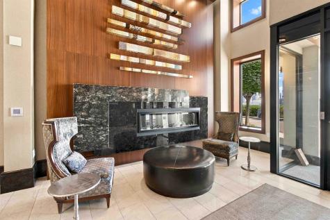250 Henley Place Weehawken NJ 07086-1101
