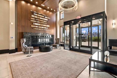 250 Henley Place Weehawken NJ 07086-1101