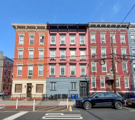 402 Grand Street Hoboken NJ 07030