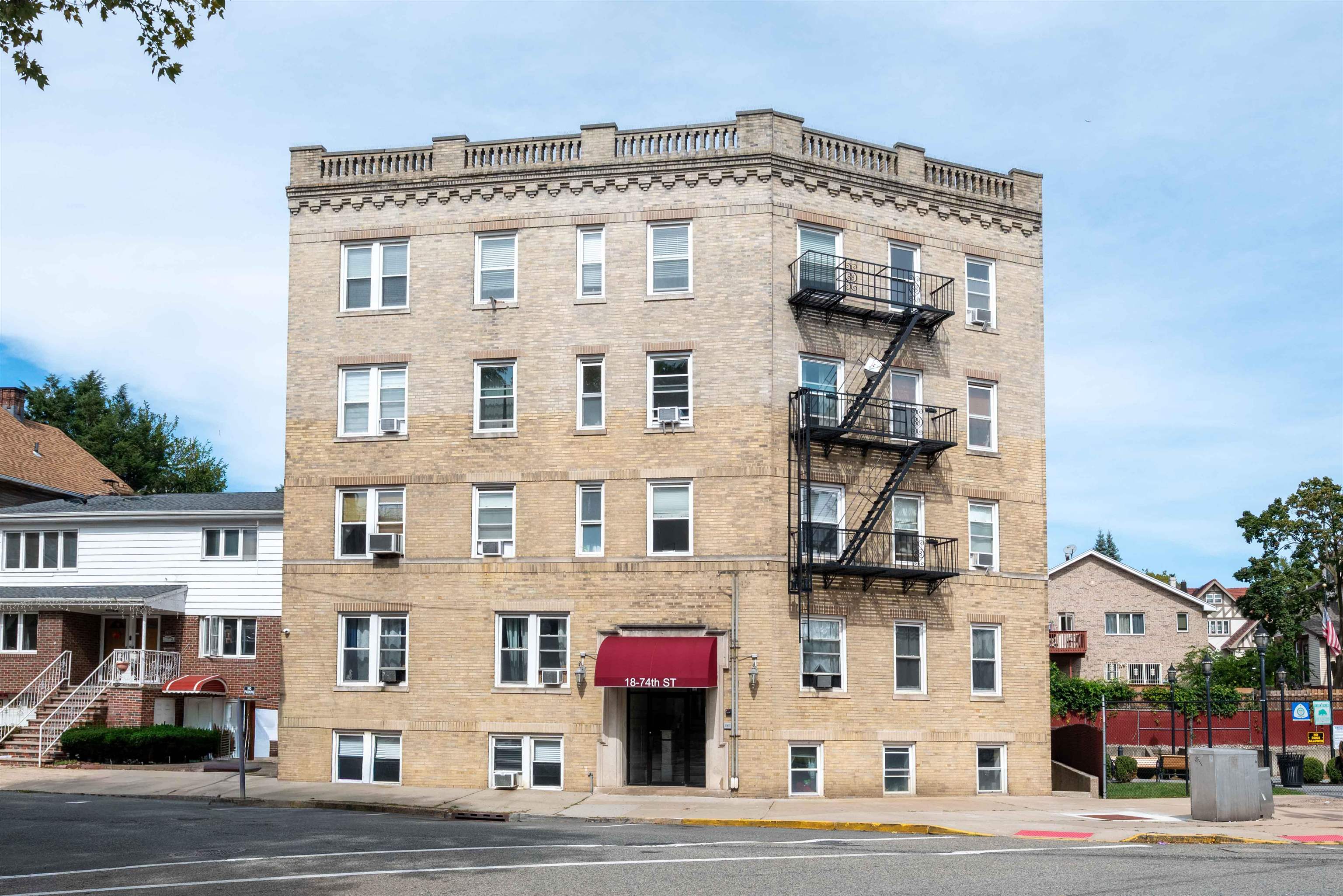 18 74th Street North Bergen NJ 07047