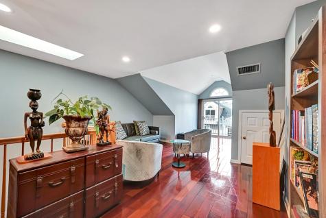 242 Brower Court West New York NJ 07093