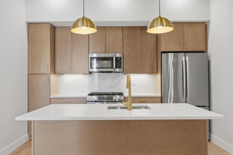 27 Clinton Avenue Jersey City NJ 07304