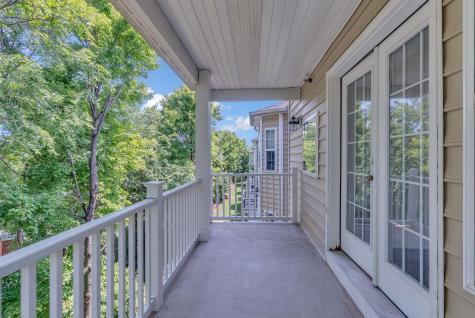 8 Creekside Court Secaucus NJ 07094