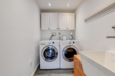 598 Sanderling Court Secaucus NJ 07094