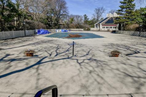 598 Sanderling Court Secaucus NJ 07094