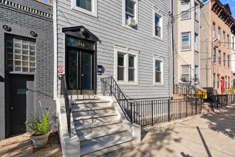 344 Pavonia Avenue Jersey City NJ 07302