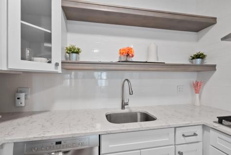 344 Pavonia Avenue Jersey City NJ 07302