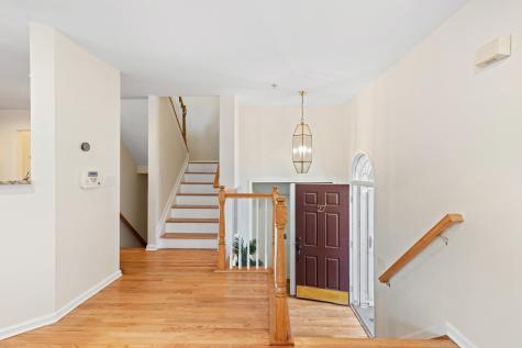 27 Bayside Drive Bayonne NJ 07002