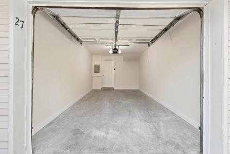 27 Bayside Drive Bayonne NJ 07002