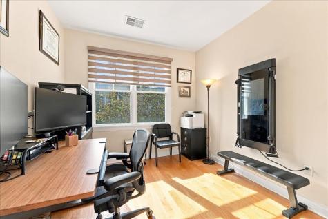 28 Constitution Way Jersey City NJ 07305
