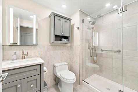28 Constitution Way Jersey City NJ 07305