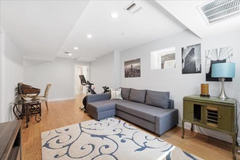 41 Bentley Avenue Jersey City NJ 07304