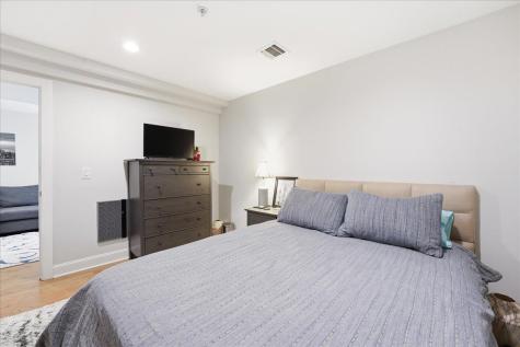 41 Bentley Avenue Jersey City NJ 07304